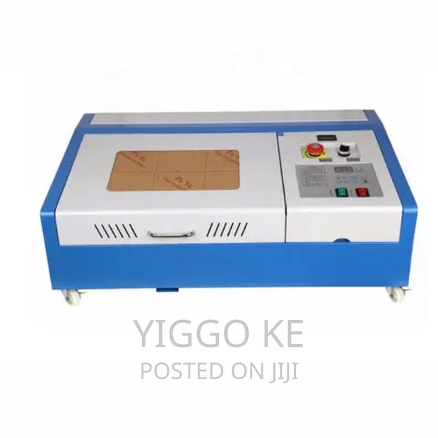 20x30cm 40W Mini Laser Engraving Machines