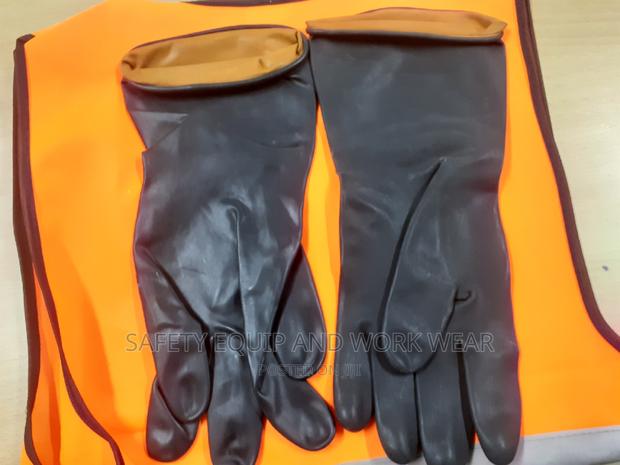 Get Waterproof Rubber Gloves For Cleaning - main view