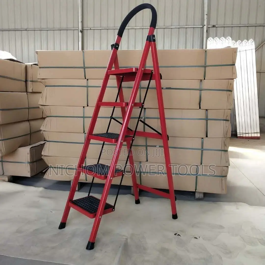Long Lasting 5 Step Steel Ladder/Foldable Ladder
