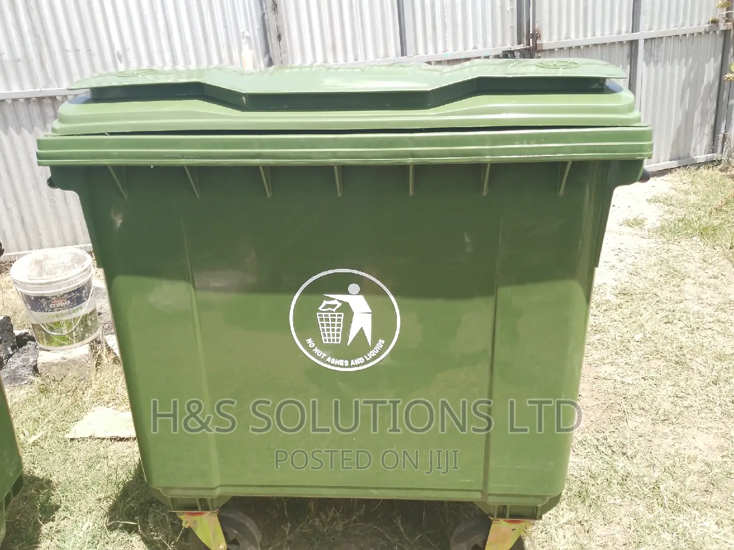 1100 Litres Garbage Bin/ Trash Bin