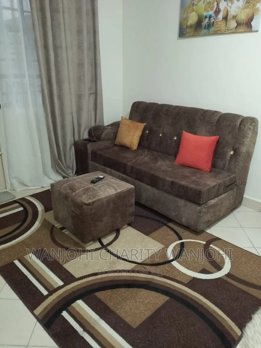 Bedsitter Airbnb in South B