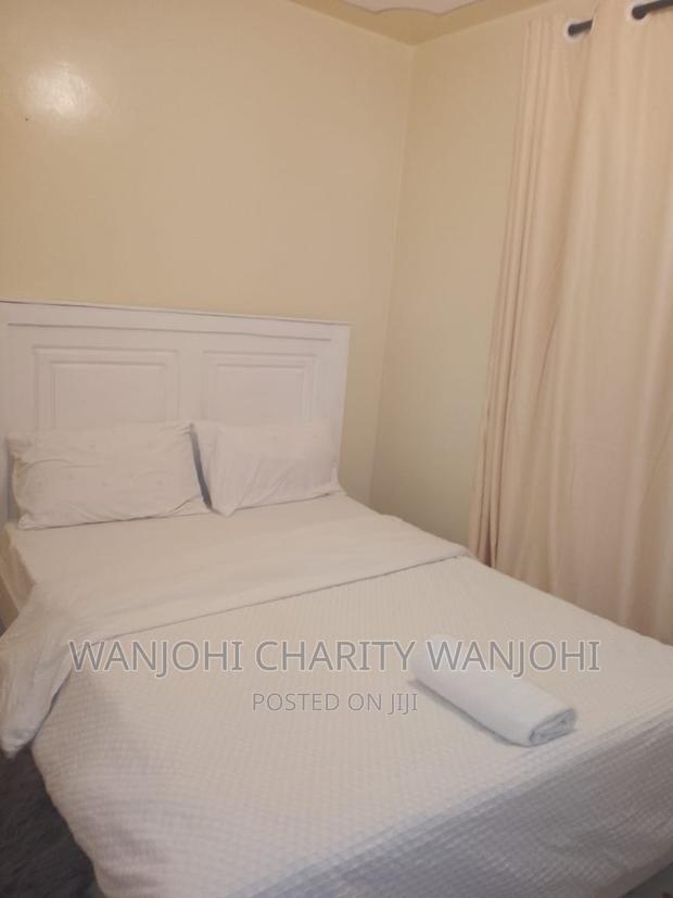 South B One Bedroom Airbnb - main view