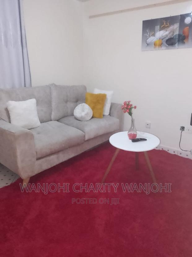 South B One Bedroom Airbnb - thumbnail 2