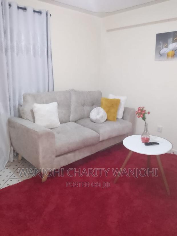 South B One Bedroom Airbnb - thumbnail 3