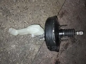 Sienta Old Model Brake Booster and Master Cylinder