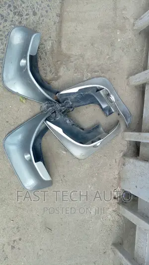 Toyota Premio 260 Original Mud Flaps