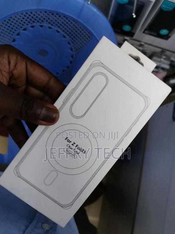 Magnetic Clear Case for Samsung Galaxy Z Fold 3 5G, Compatib - thumbnail 3