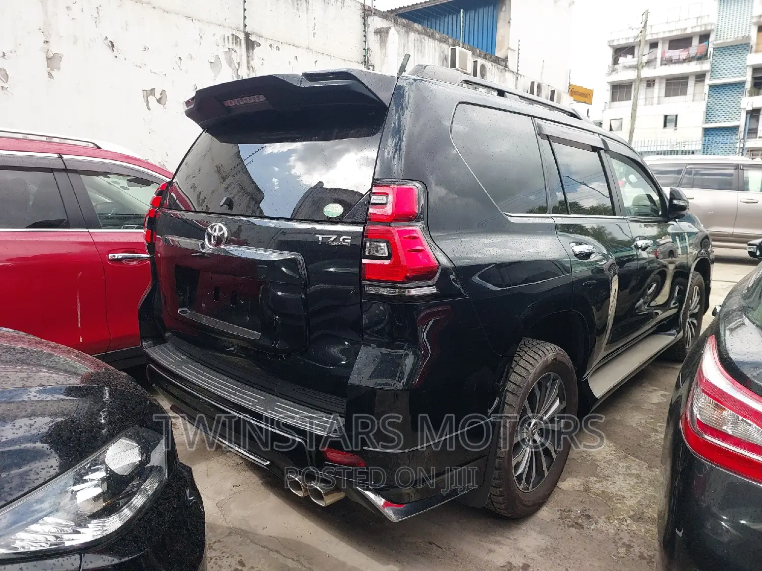 Toyota Land Cruiser Prado 2.8 2018 Black