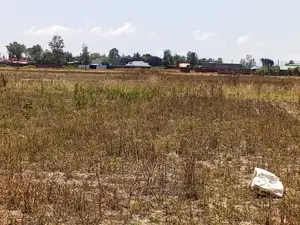 Plot From Sale in Pipeline Kaka James