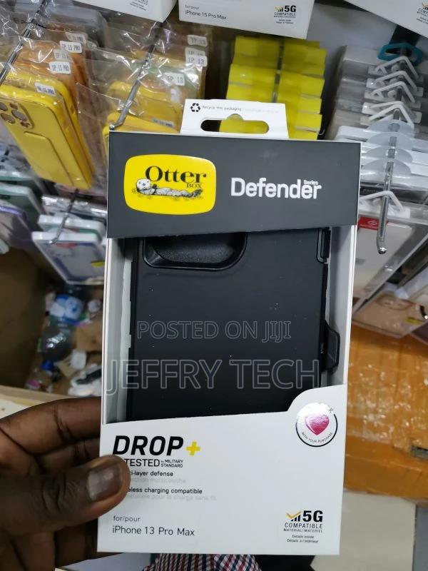 Otterbox Defender Series Case for Apple iPhone 13 Pro Ma - main view