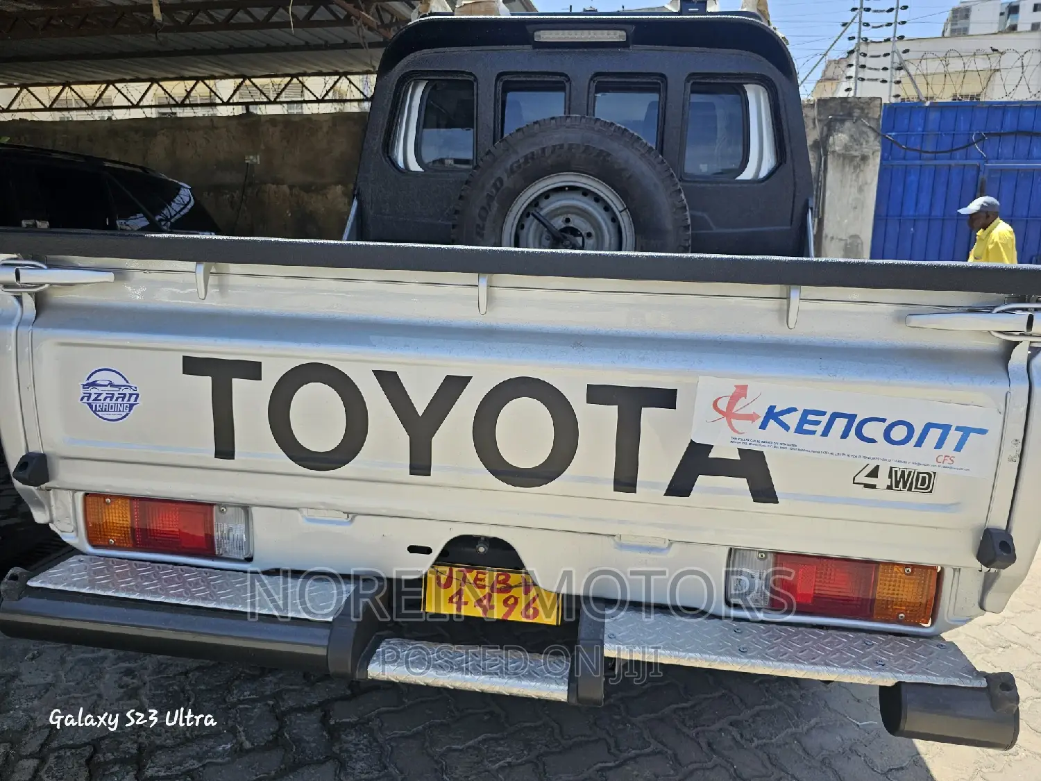 Toyota Land Cruiser 2017 Gray