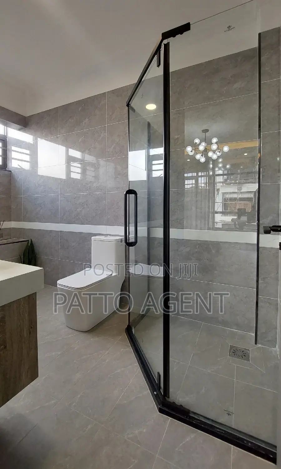 3bdrm Apartment in Lavington, Valley Arcade for sale