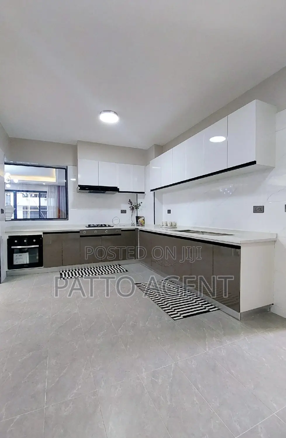3bdrm Apartment in Lavington, Valley Arcade for sale