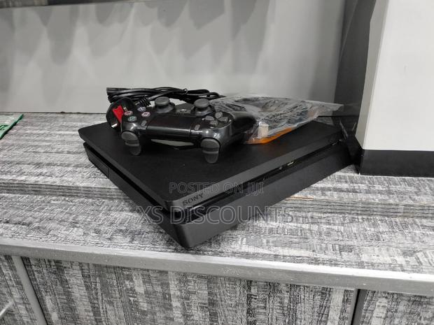 Playstation 4 Slim Console - main view