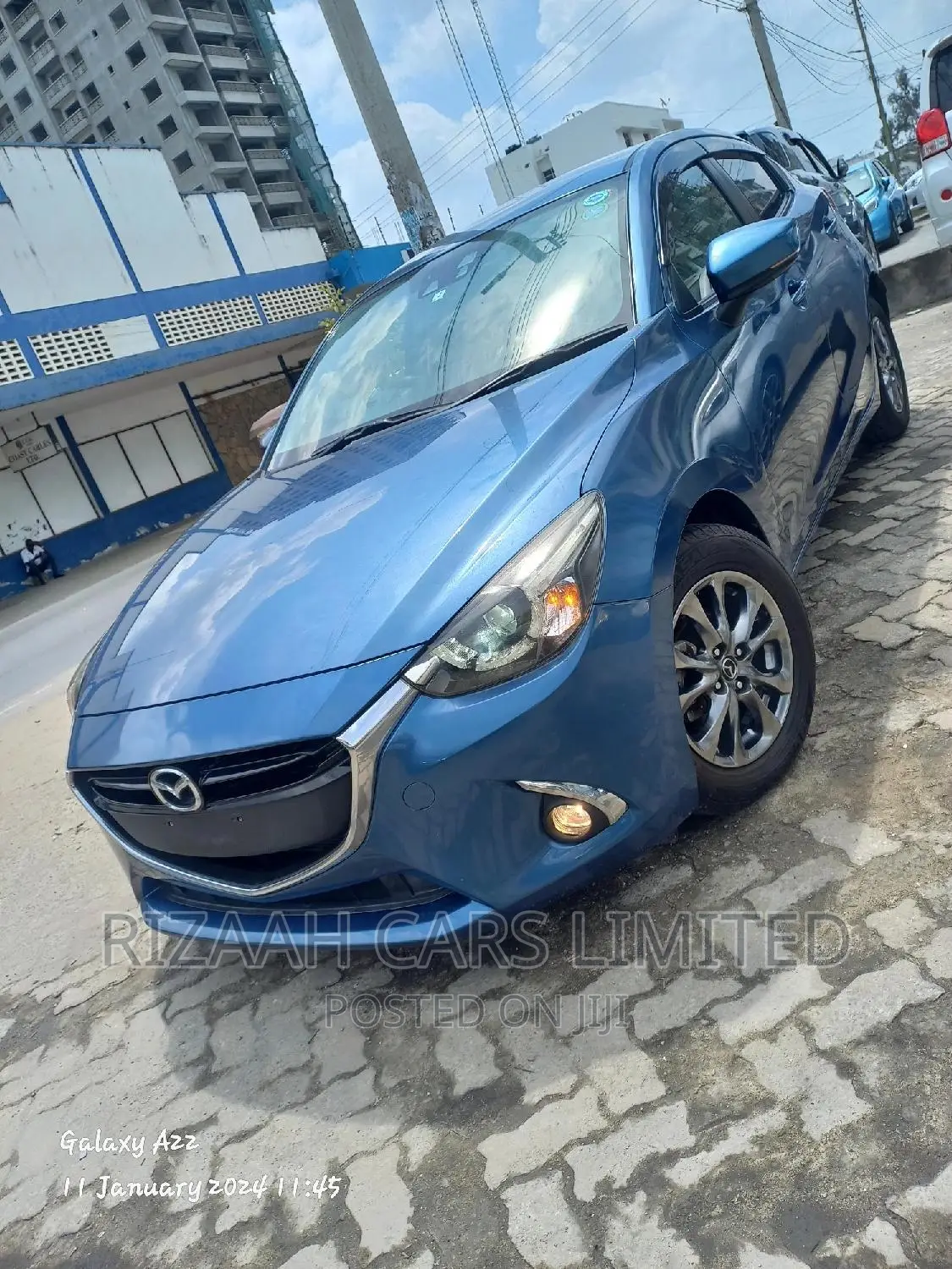Mazda Demio 2017 Blue