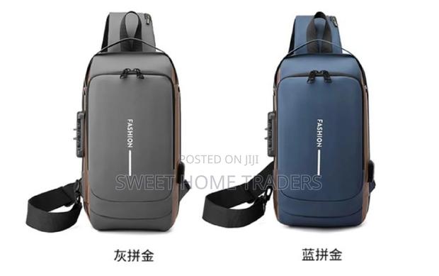 Cross Body Shoulder Bag, - thumbnail 3