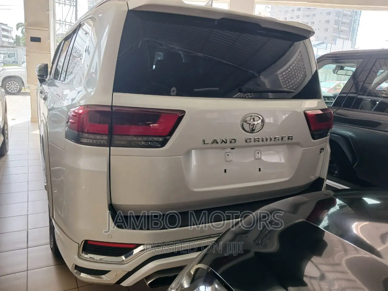 Toyota Land Cruiser 3.5 Petrol 4WD 2022 White