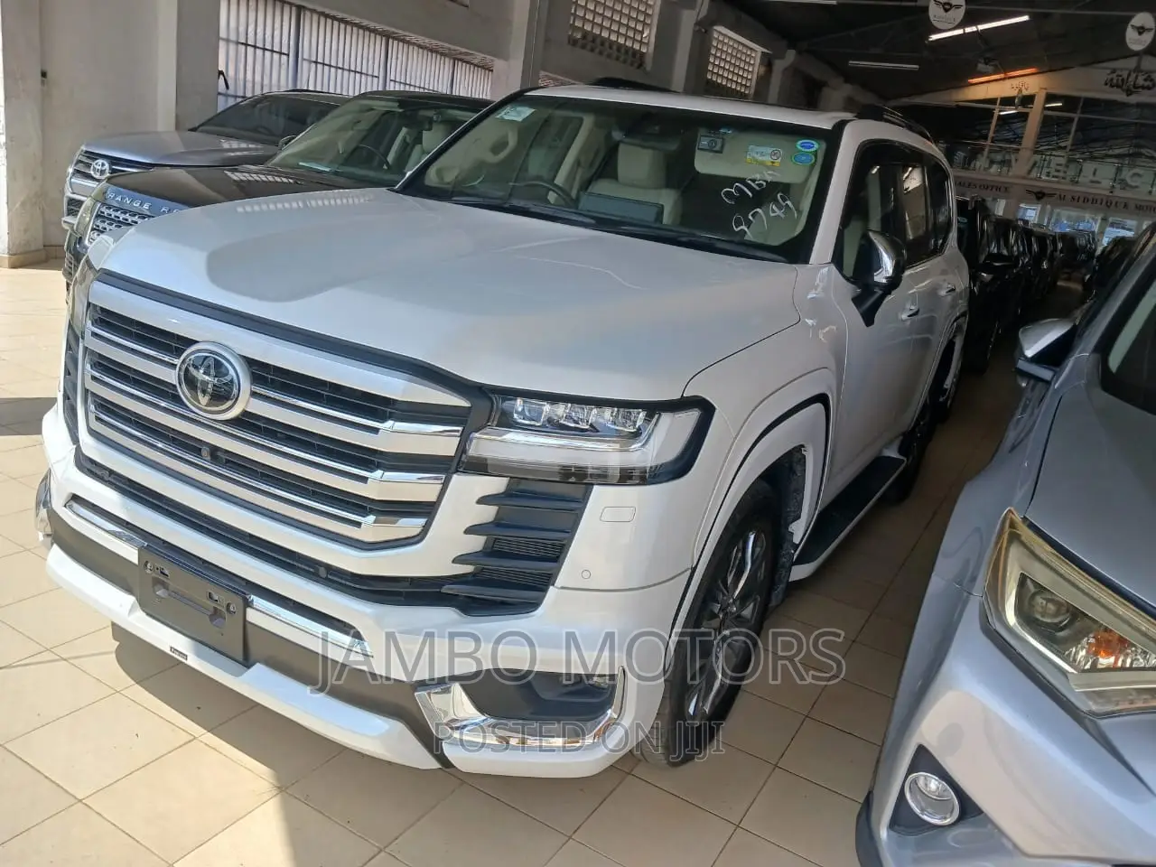 Toyota Land Cruiser 3.5 Petrol 4WD 2022 White