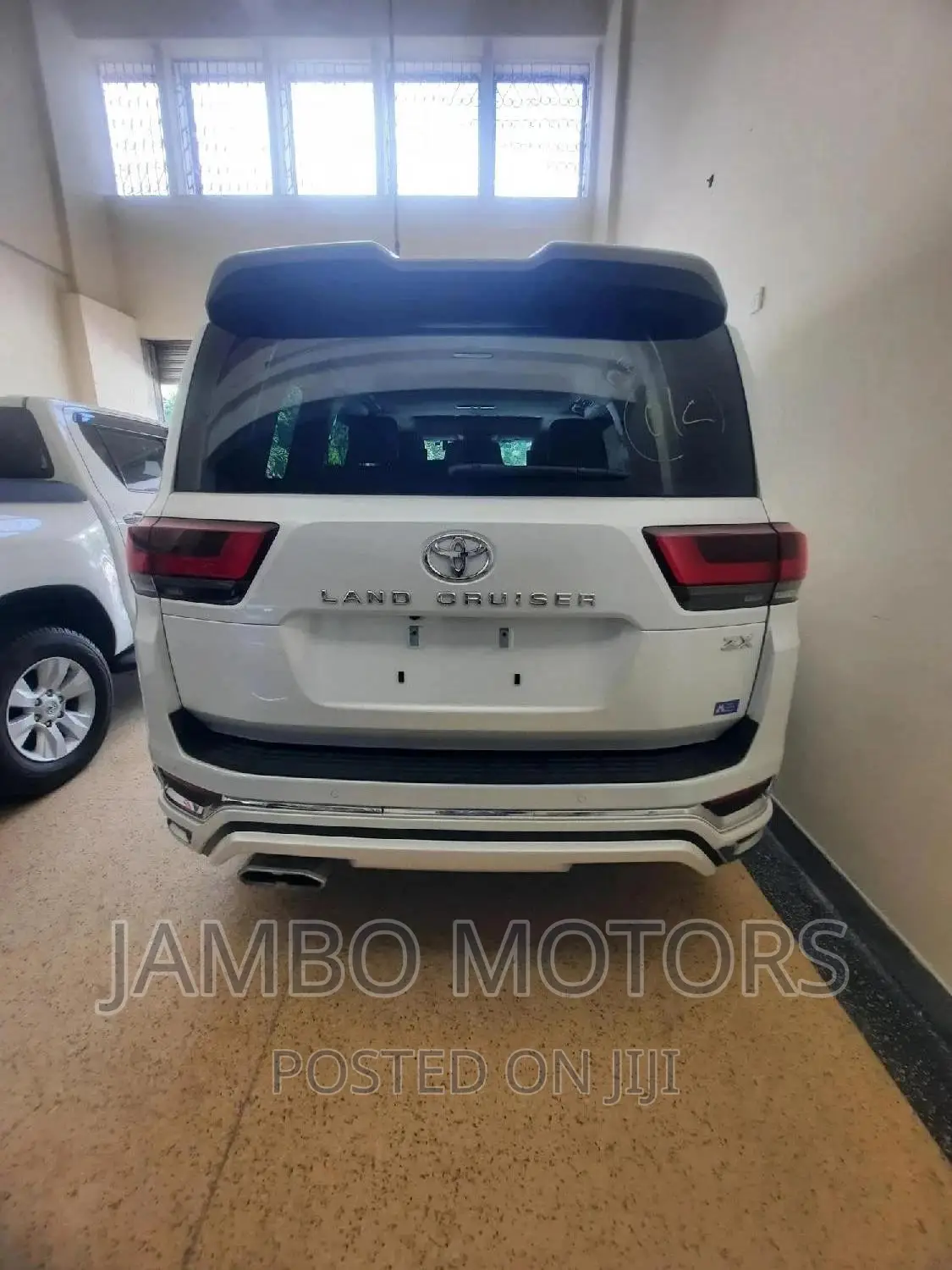Toyota Land Cruiser 3.5 Petrol 4WD 2022 White