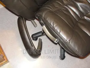Office Chair Repair and Replacement of Broken Parts