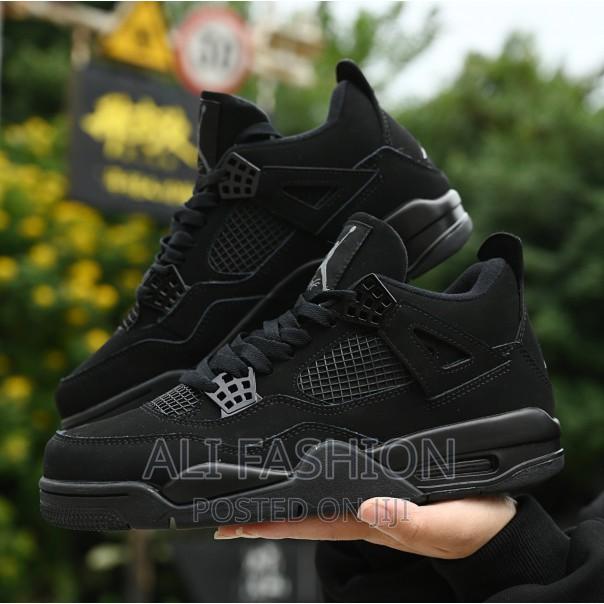 Jordan 4 Sneakers