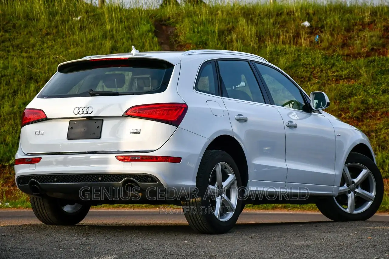 Audi Q5 2.0T Premium AWD quattro 2016