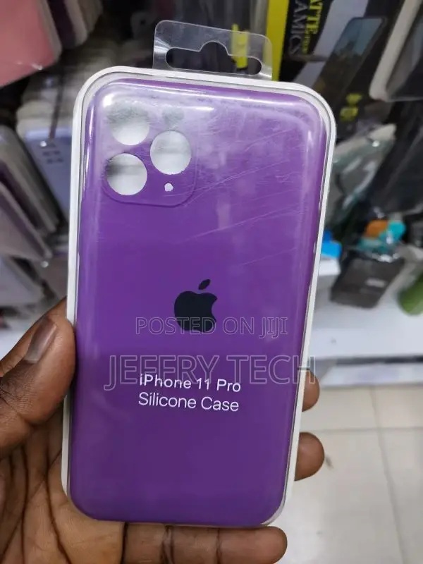 iPhone "11 Pro" Silicone Case "Purple"