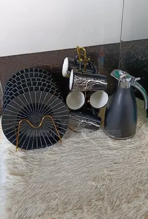 13pcs Quality Tea/Set 6 Mugs With 1 Flask Ad 6plates