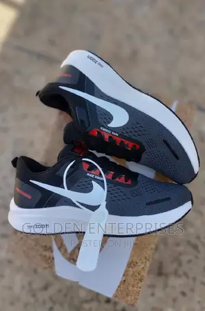 Air Zoom Nike Trainers 40-44
