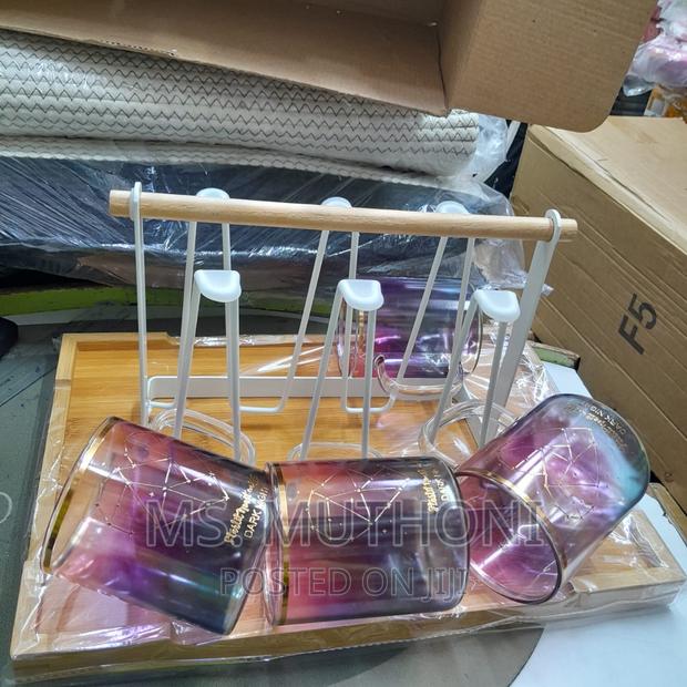 High Heat Resistant Coloured Glass Set Now Available - main view