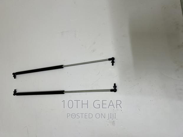 Land Cruiser 200 Series Bonnet Shock Right/Left PCS