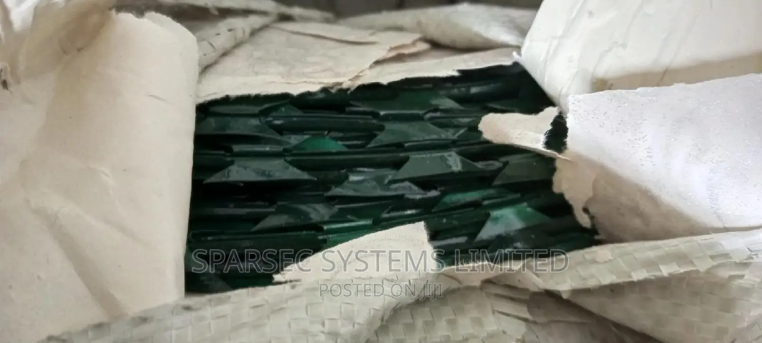 Razor Wire Green
