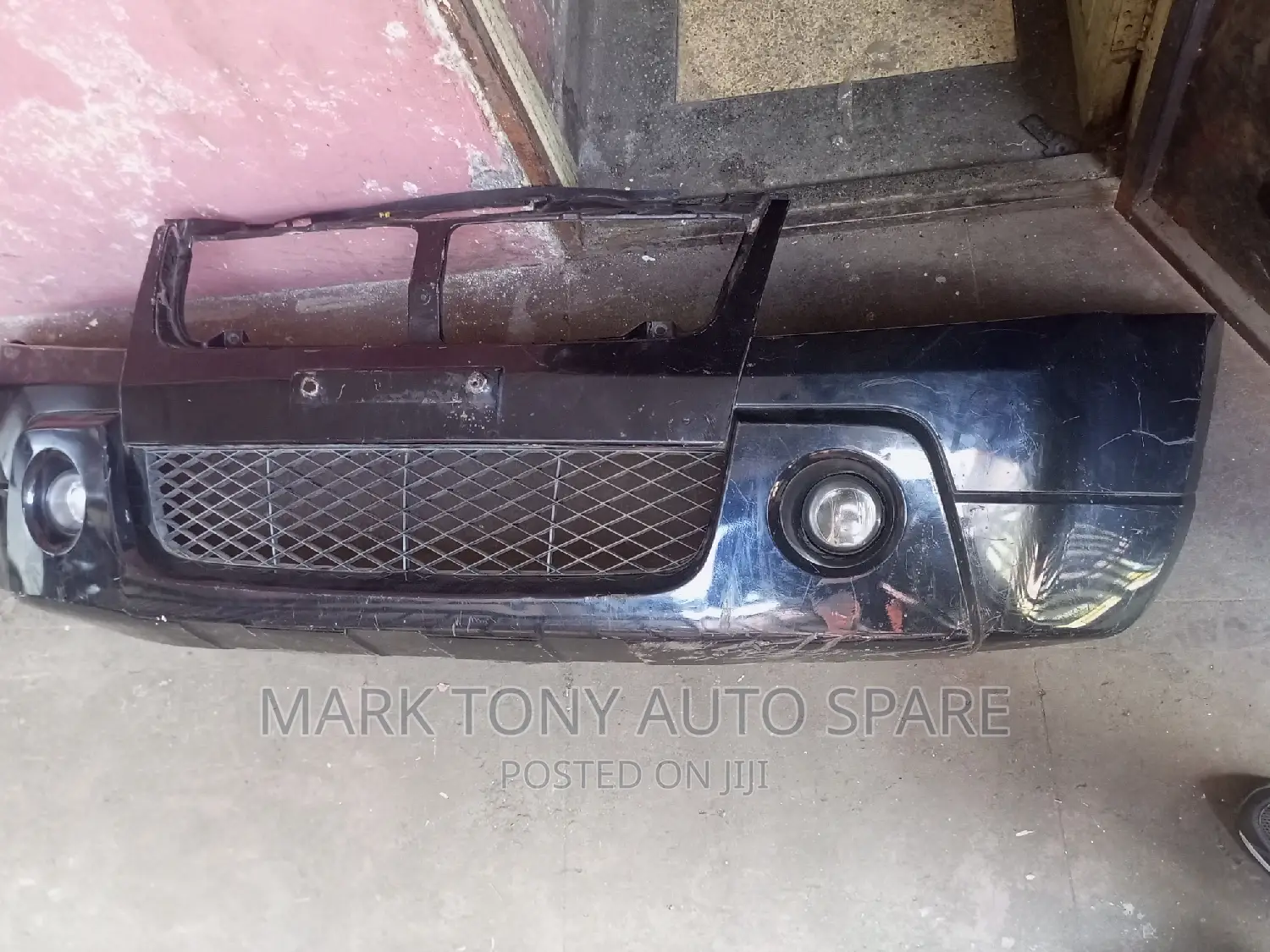 Suzuki Escudo Front Bumper