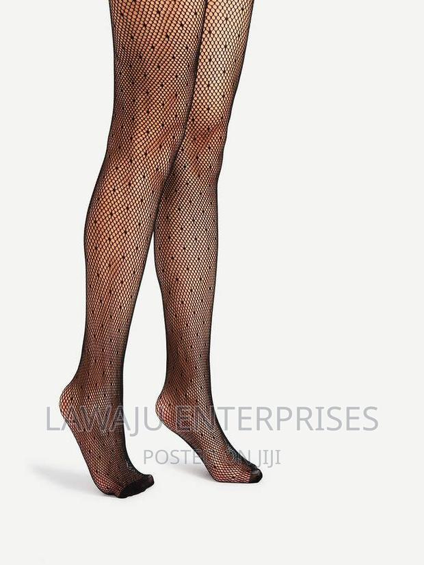 Star Fishnet Stockings - thumbnail 3