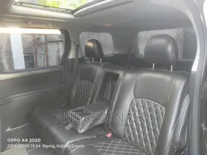 Toyota Vellfire for Hire, 8 Seater