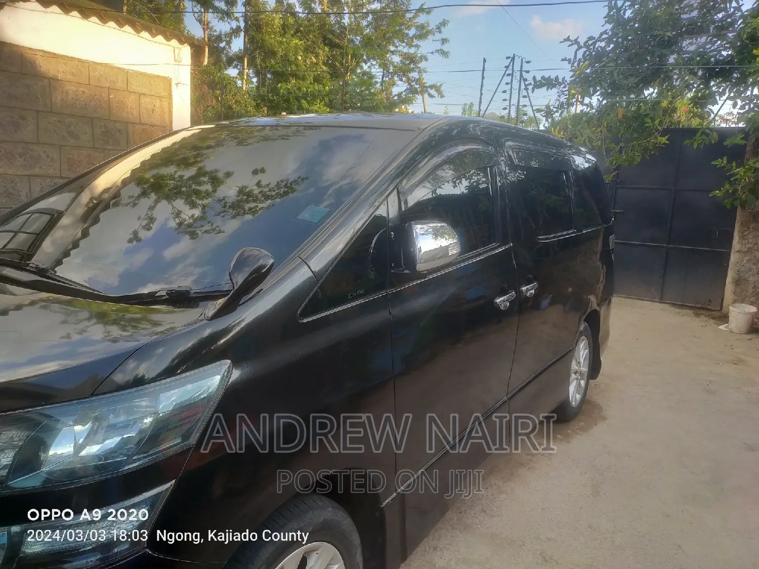Toyota Vellfire for Hire, 8 Seater