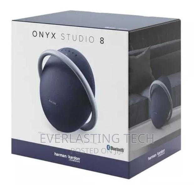 Harman Kardon Onyx Studio 8 - Bluetooth Speakers