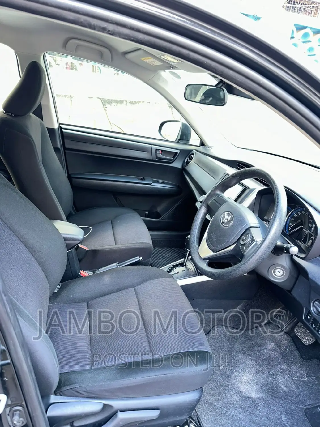 Toyota Corolla Fielder 2017 Black