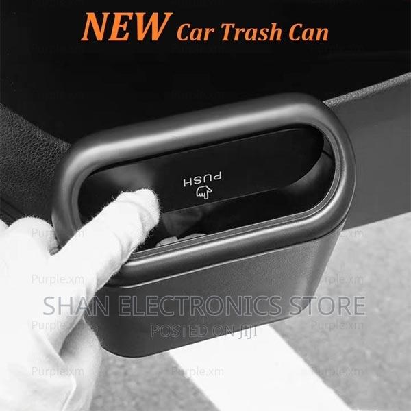 Plastic Car Garbage Can- Black