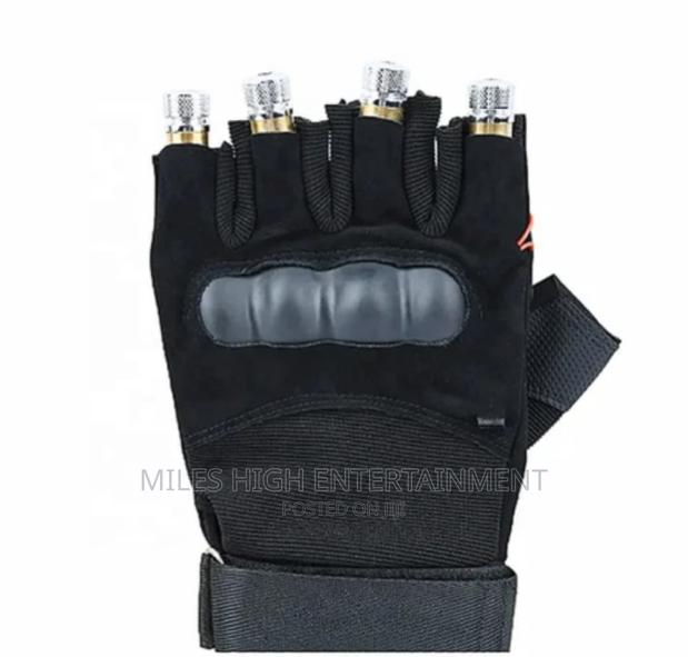 Laser Hand Gloves - thumbnail 2