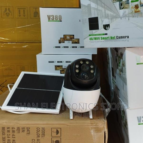 Solar Powered Alert PTZ Camera-4g Sim Card Intelligent - main view
