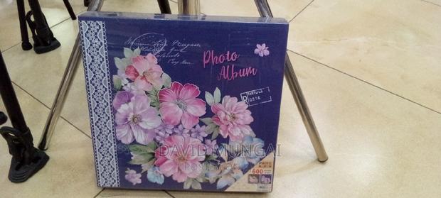 Box Type Photo Album 600 Pictures