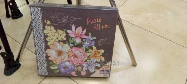 Box Type Photo Album 600photos Flowered