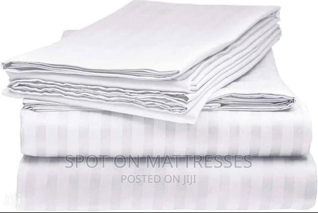 6by6 White Stripped Bedsheets