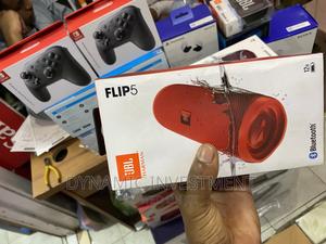JBL FLIP 5, Waterproof Portable Bluetooth Speaker - thumbnail 2