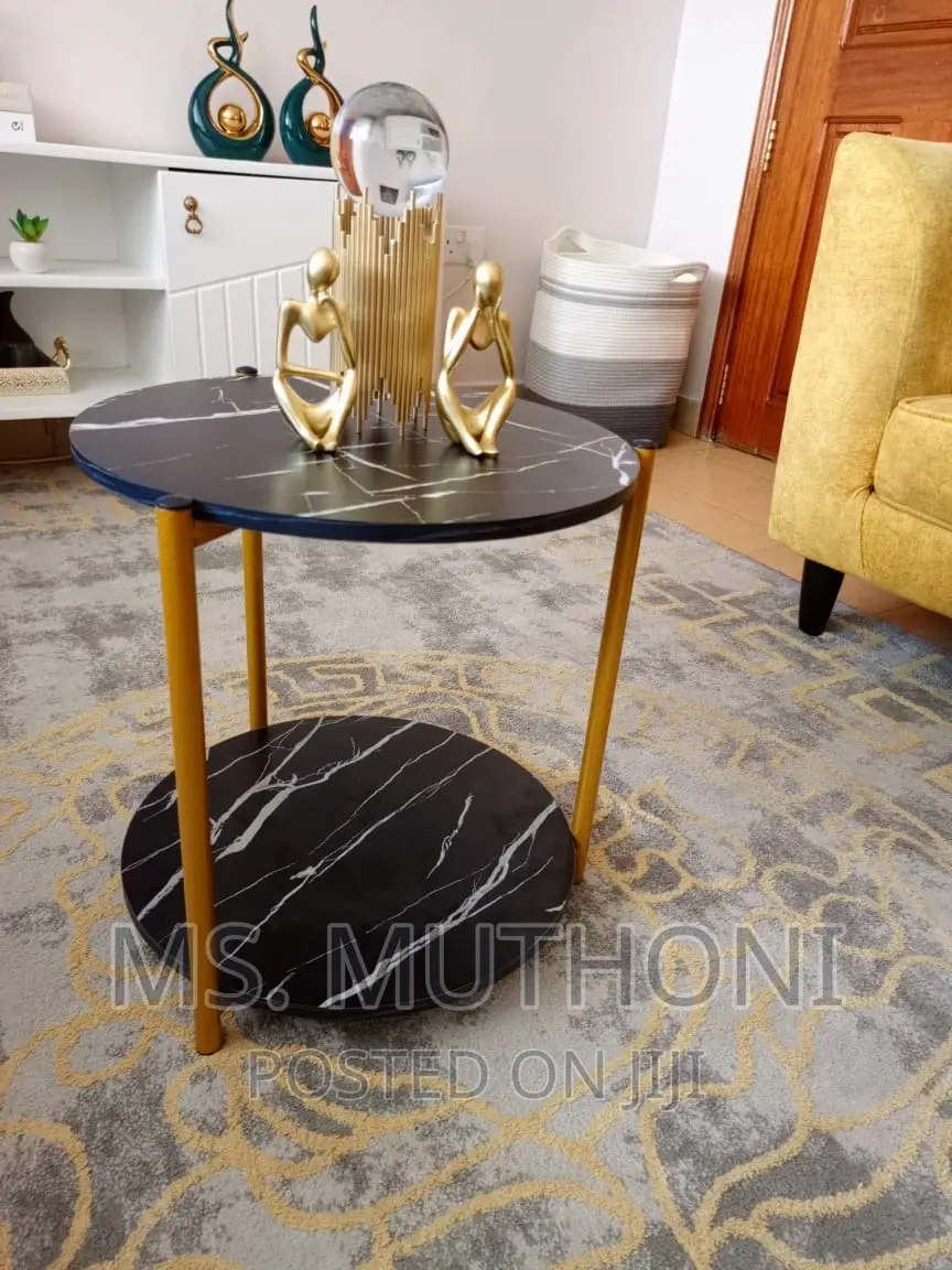 Round Side/Coffee Table 40 by 42 Cm
