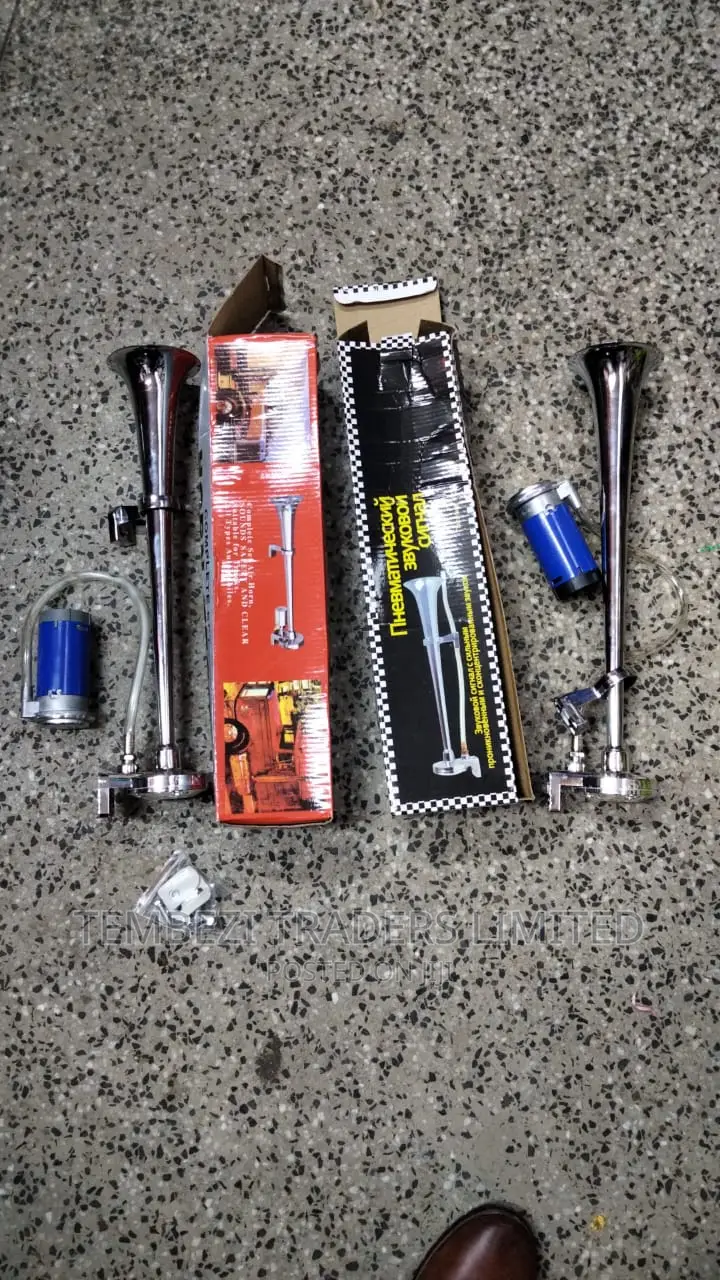 Electric One Pipe Horn Both 12 Volts and 24volts
