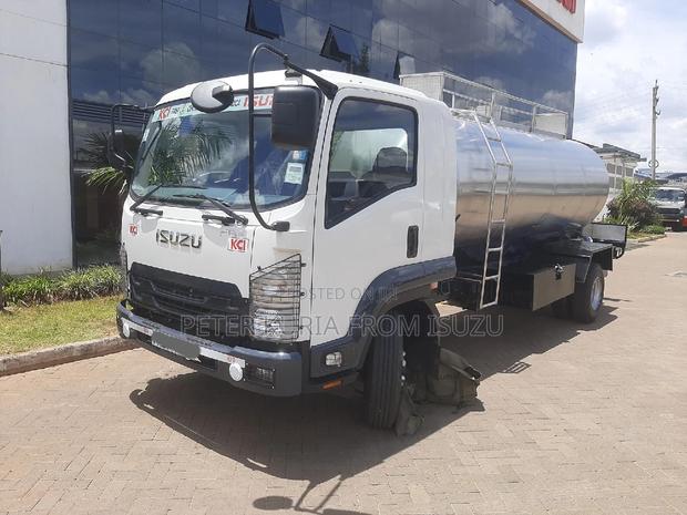 New 2024 Isuzu FRR Purified Water Bowser