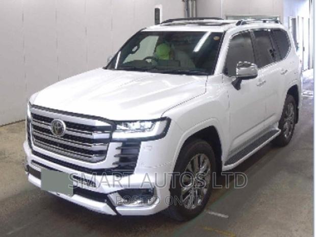 New Toyota Land Cruiser 2021 Pearl - thumbnail 3