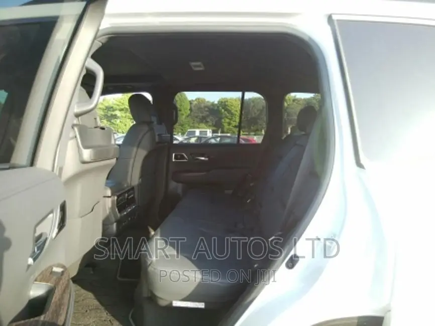 New Toyota Land Cruiser 2021 Pearl
